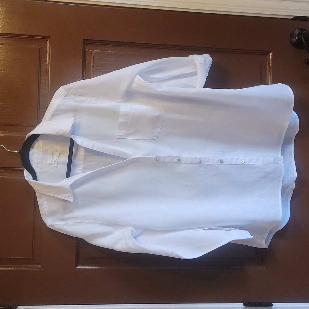 C&C California Linen White Shirt Size Medium